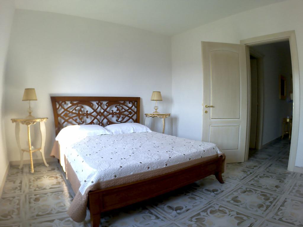 B&B Castello Michelina San Nicola dell'Alto Exterior photo