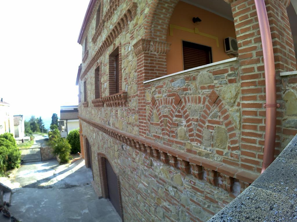 B&B Castello Michelina San Nicola dell'Alto Exterior photo
